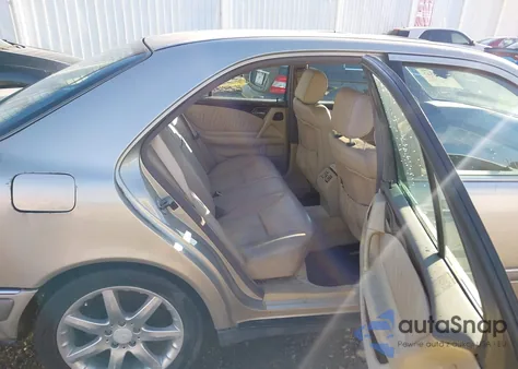 1997 Mercedes-Benz E 320 из США, поврежденный, VIN WDBJF55F9VJ026979